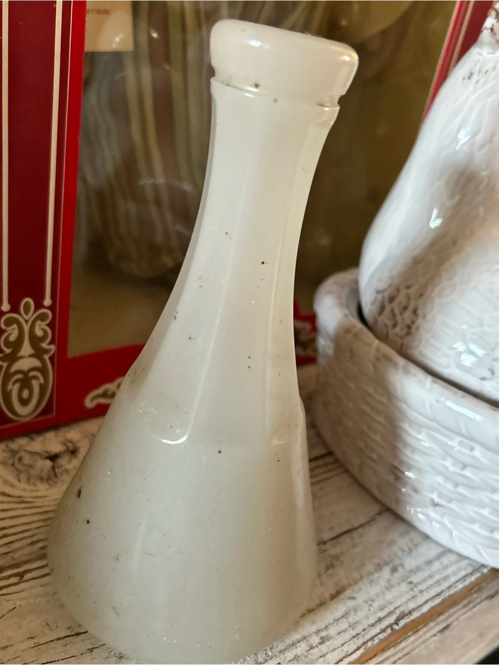Antique Clambroth Milk Glass Barber Bottle Classic White Ceramic Bud Vase no cap